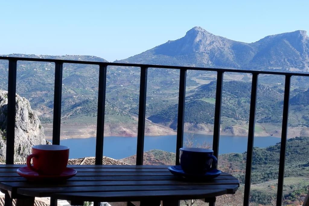 Casa Mirador Atalaya De Zahara Apartment Zahara De La Sierra Luaran gambar